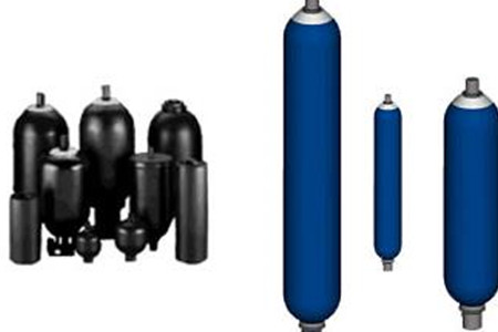 蓄能器中為什么使用氮?dú)?，你知道嗎?/></p><p>　　維持液壓油的穩(wěn)定性：在一些液壓系統(tǒng)中，蓄能設(shè)備中的氮?dú)膺€可以幫助維持液壓油的穩(wěn)定性。通過(guò)合理的氣壓調(diào)節(jié)，可以確保液壓系統(tǒng)在各種工作條件下都能夠保持正常的運(yùn)行狀態(tài)。</p><p>　　總的來(lái)說(shuō)，蓄能器中氮?dú)獾淖饔枚喾矫娑鴱V泛，從儲(chǔ)存能量到平衡壓力再到緩沖震動(dòng)等，都得益于氮?dú)庠诠こ填I(lǐng)域的惰性、豐富資源、穩(wěn)定性和良好的物理性質(zhì)。選擇氮?dú)庾鳛樾钅茉O(shè)備的工作介質(zhì)，不僅有助于提高系統(tǒng)的性能，還能夠確保系統(tǒng)的安全可靠運(yùn)行。</p></div>
          <div   id=